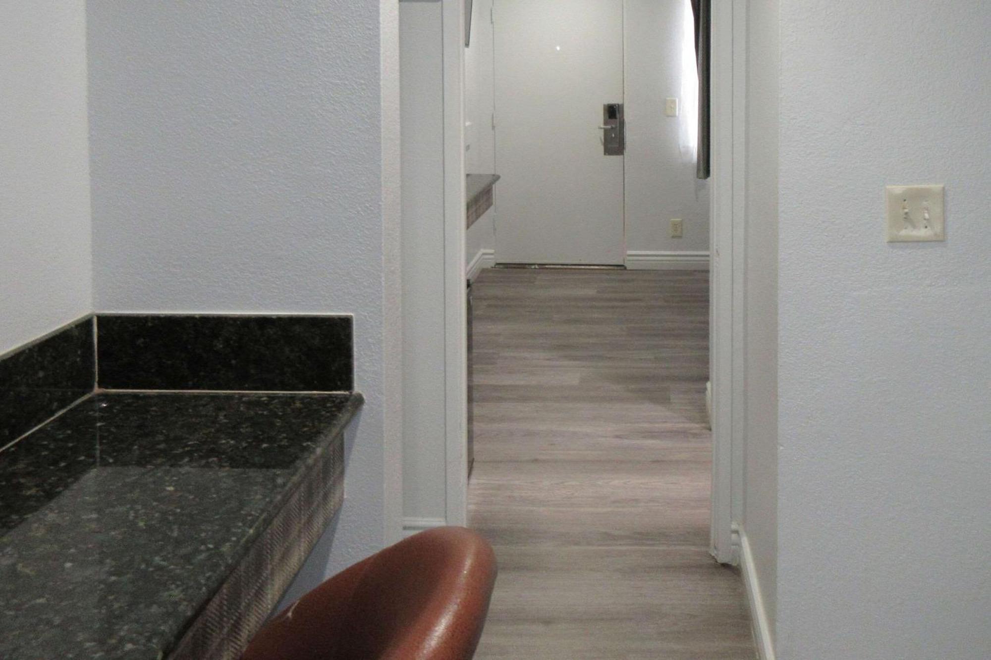 Rodeway Inn Commerce - Los Angeles ภายนอก รูปภาพ