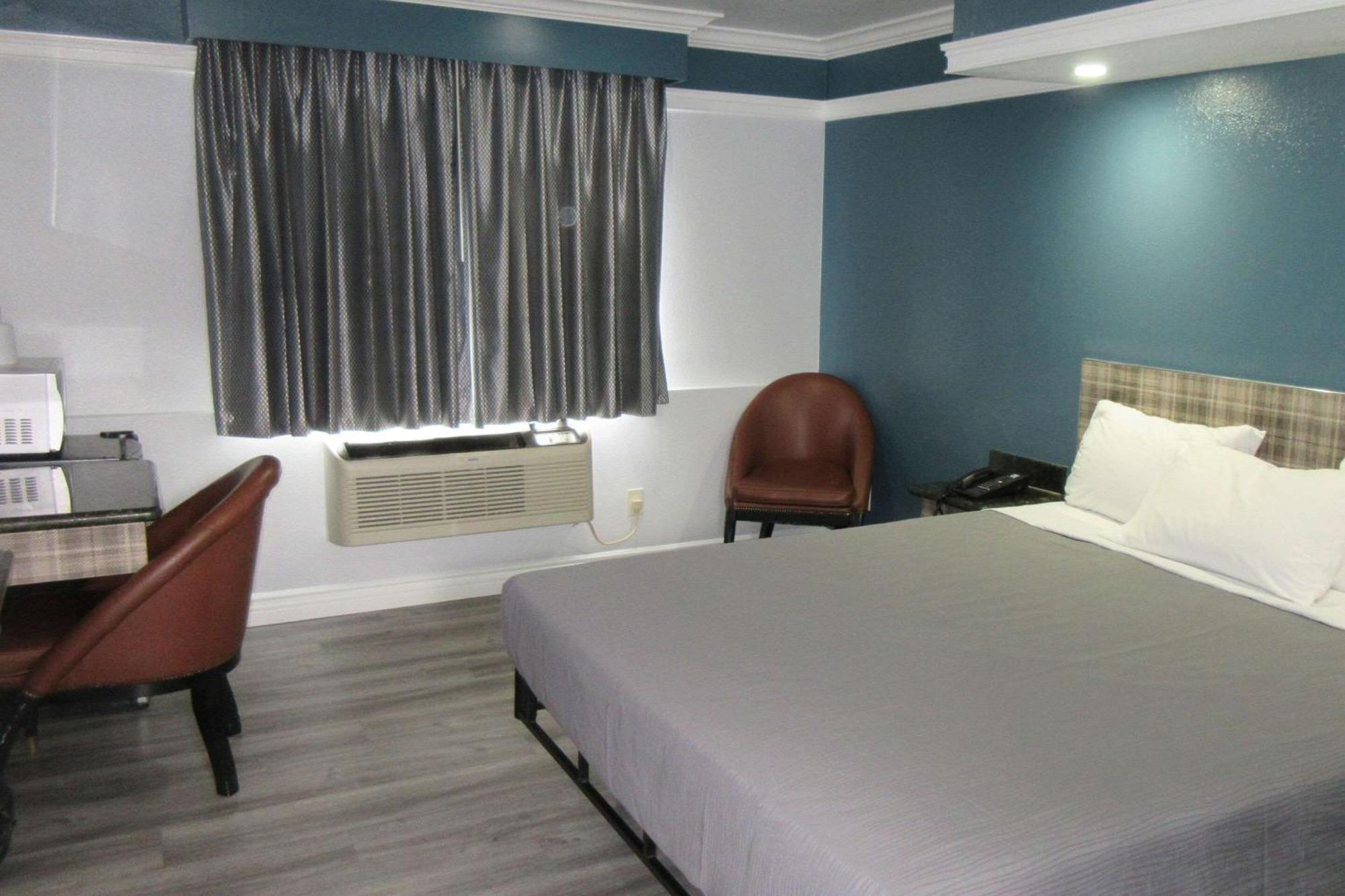 Rodeway Inn Commerce - Los Angeles ภายนอก รูปภาพ
